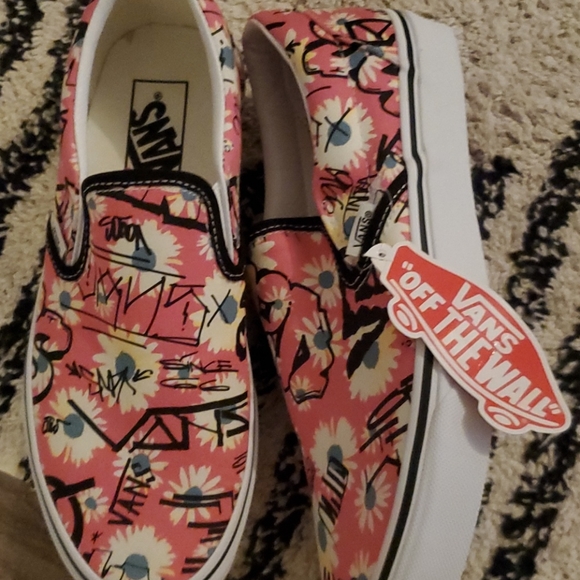 NWT! VANS - Picture 2 of 3